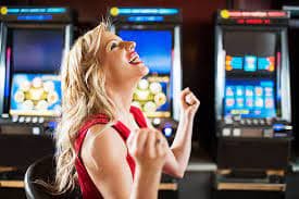 nl33 Live Casino